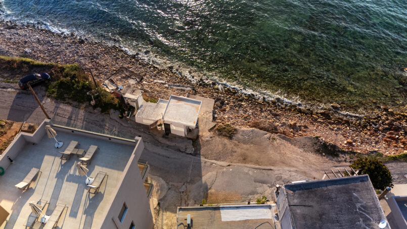 Retreat Agrimi Beachfront holiday home